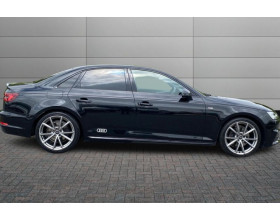 Audi A4 Black 2018