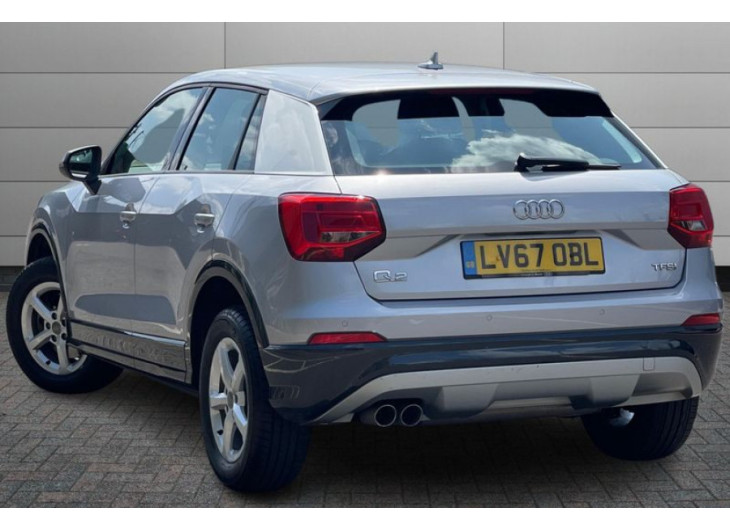 Audi Q2 Silver 2017